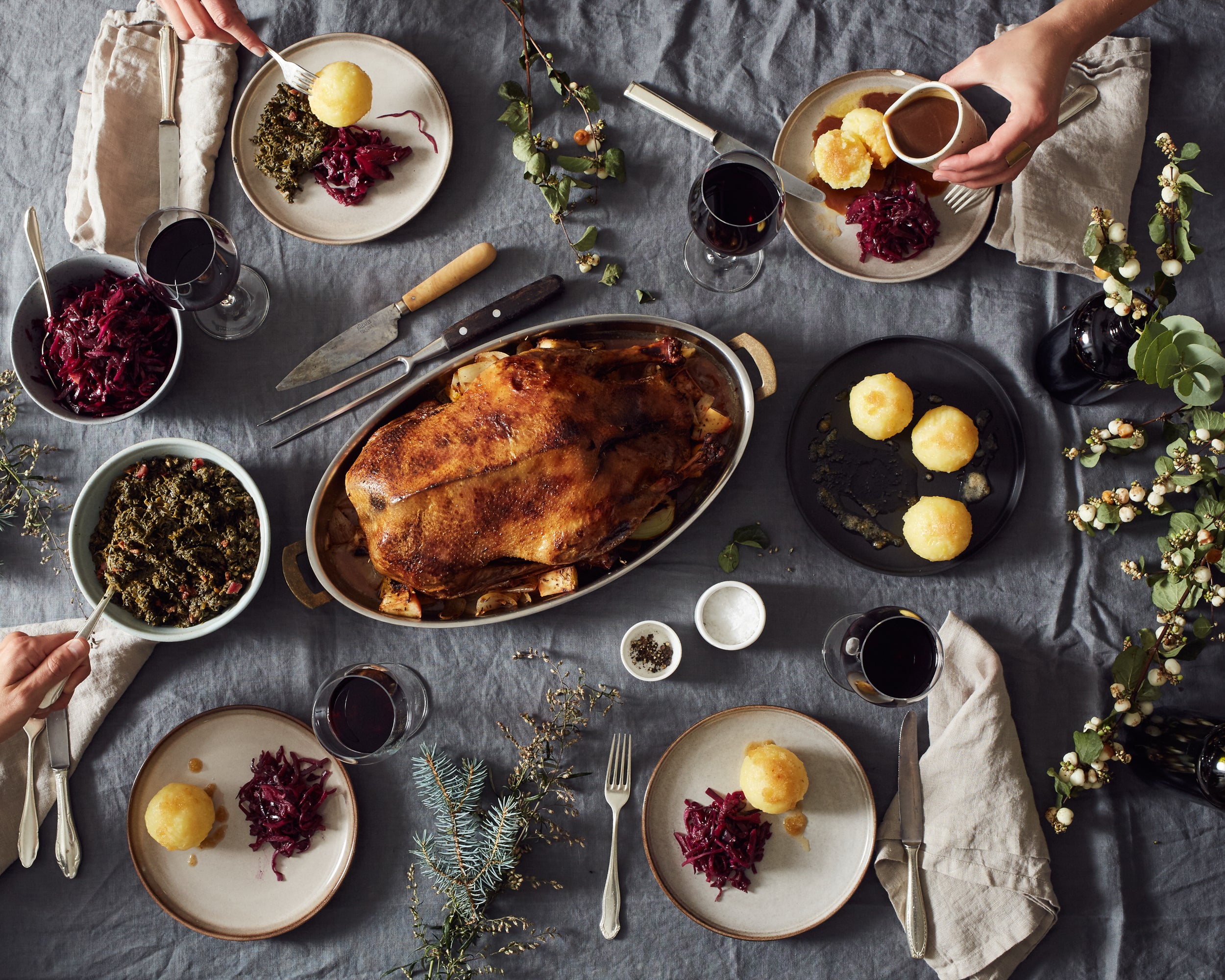 Gänsebraten vom GANS EINFACH Weihnachtsgans Lieferservice